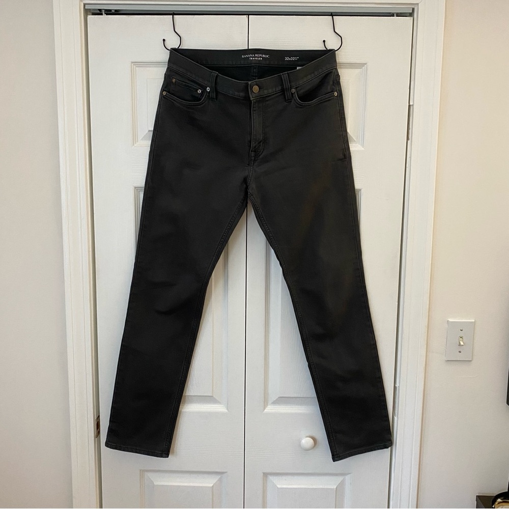 Banana Republic Slim Fit Traveler Pant